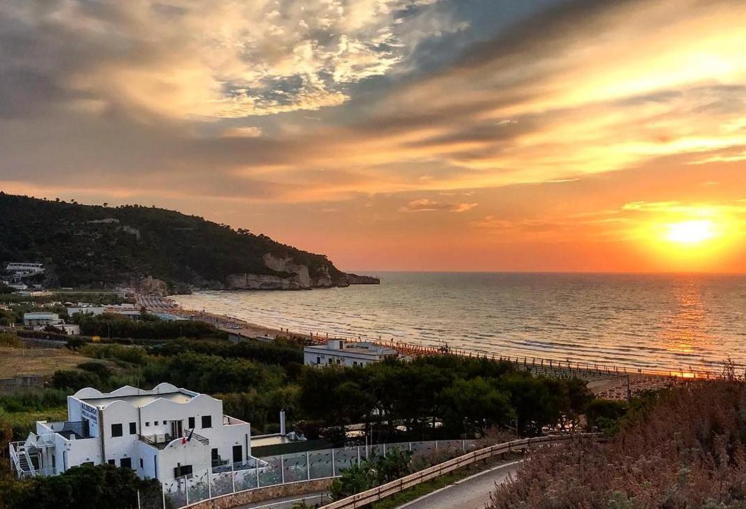 Albergo Villa A Mare Peschici Eksteriør billede